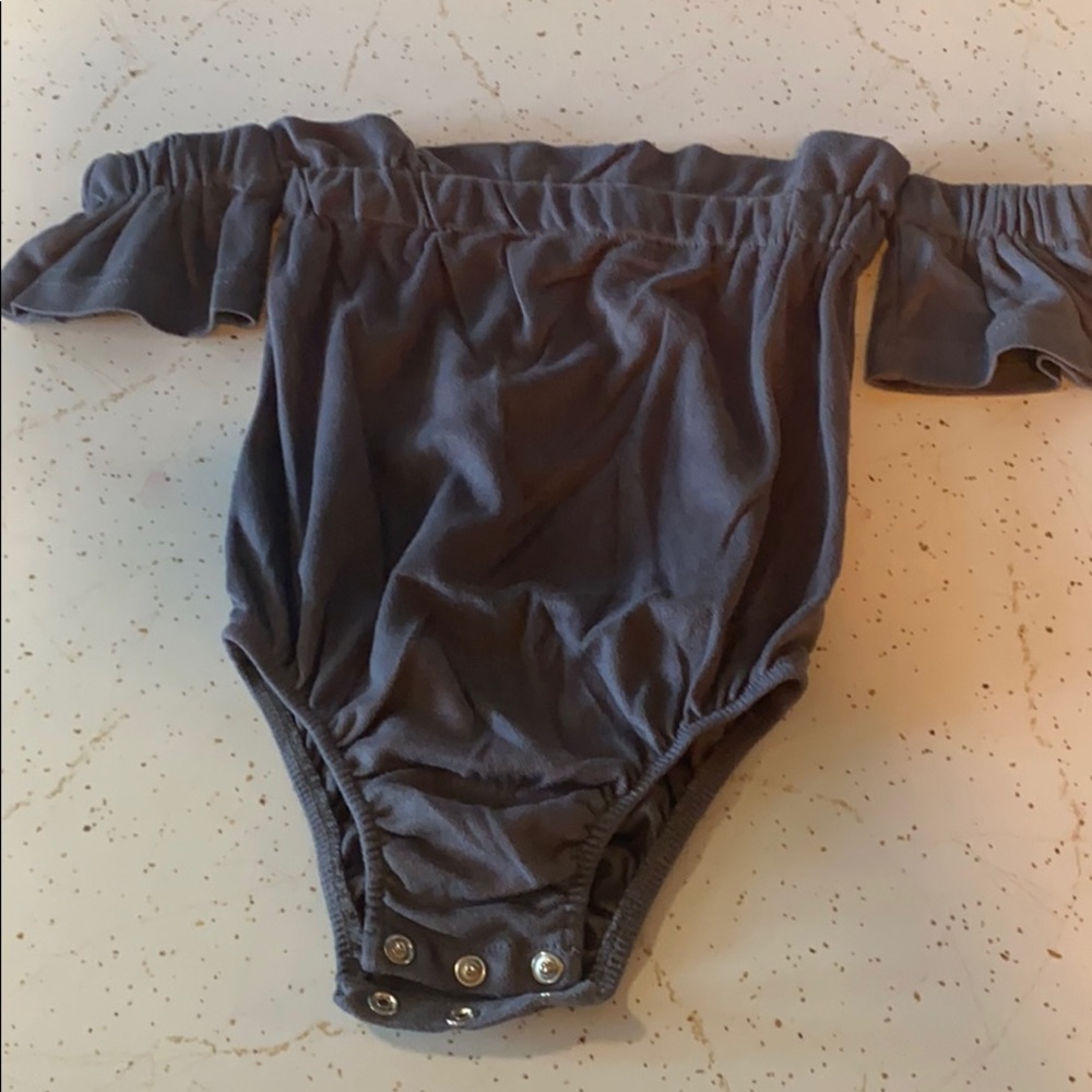 Baileys blossom off the shoulder Leo